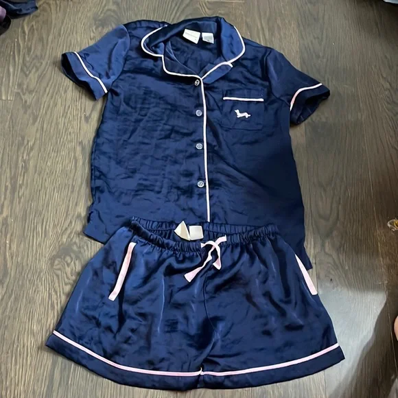 Kids navy Peter Alexander pajamas!